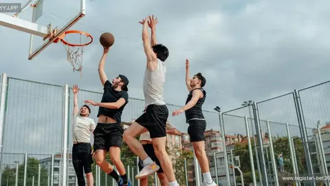 威少得分低迷，雷霆逆风翻盘击败掘金；兰豆独得33分，森林狼力压国王取胜