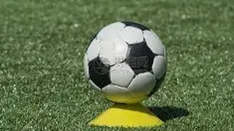 哈登再创辉煌，雷霆轻取快船；小卡高效表现，亚历山大29投仅7中演绎传奇